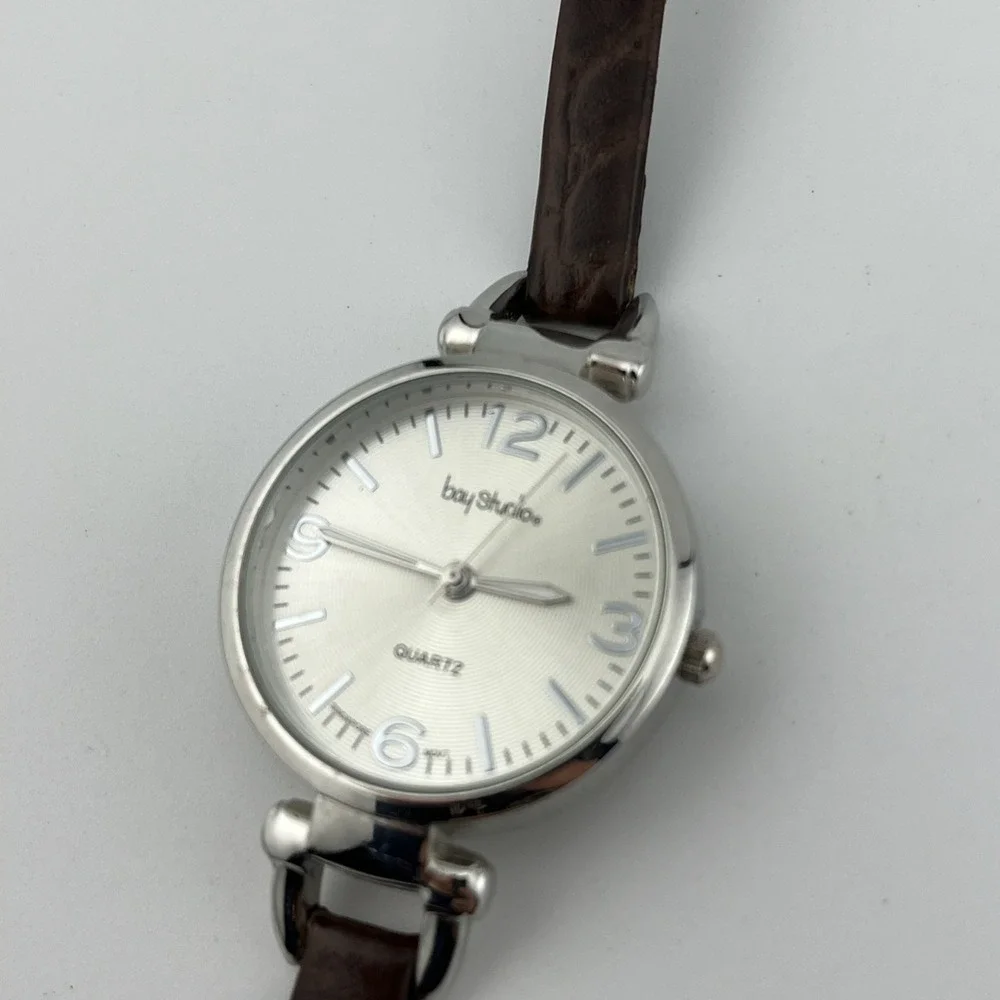 Bay Studio‎ Watch Women 32mm Silver Case Petite Leather Band- New Battery